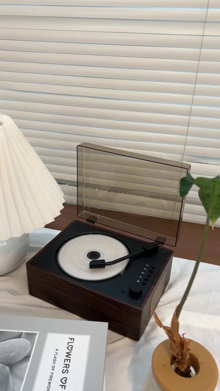 Premium CD Player with Wooden Finish – Luxury Gift for Home Decor Enthusiasts